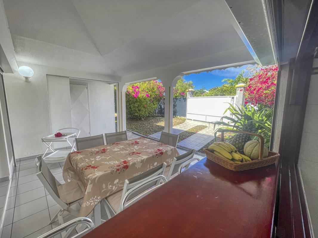 8.Location villa piscine Saint François Guadeloupe_terrasse